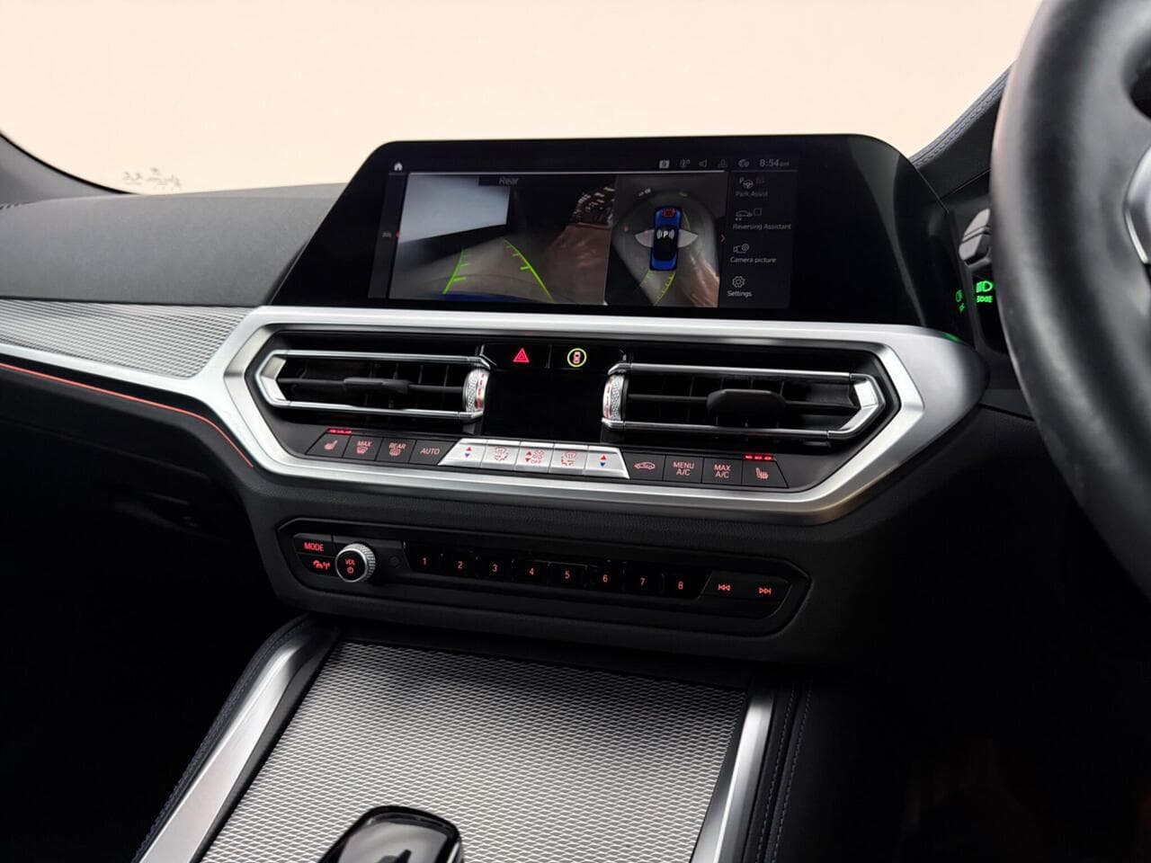 BMW 4 Series thumbnail Infotainment System