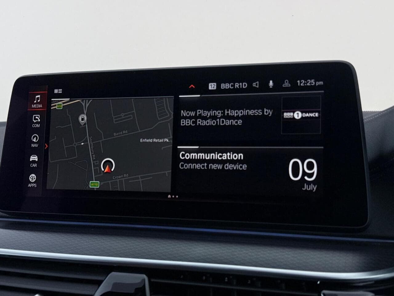 BMW 5 Series thumbnail Infotainment System