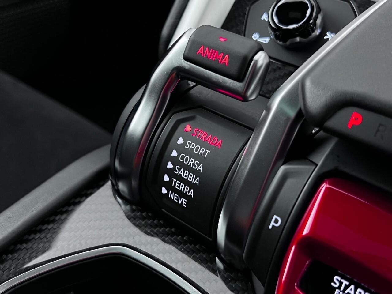 Lamborghini Urus thumbnail Inconclusive