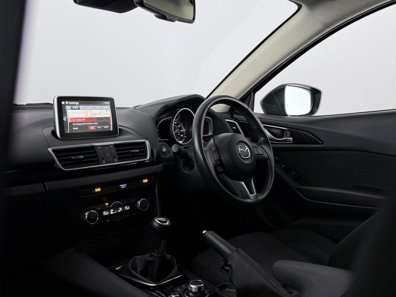 Mazda Mazda3 thumbnail Interior Front