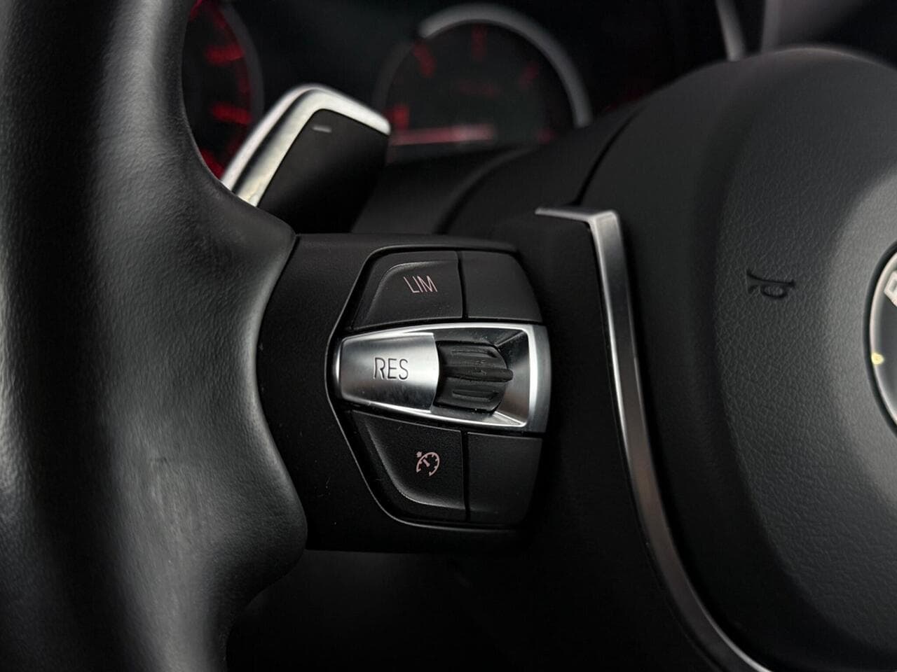 BMW X5 thumbnail Misc Controls