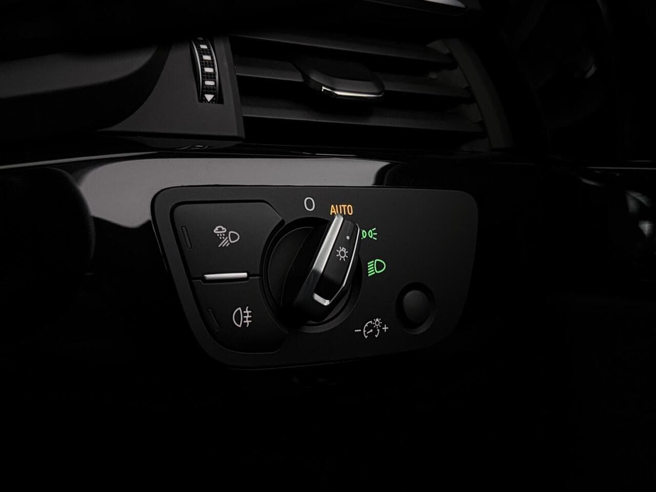 Audi A5 thumbnail Misc Controls