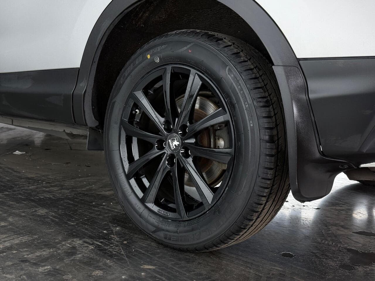 Nissan Qashqai thumbnail Wheel