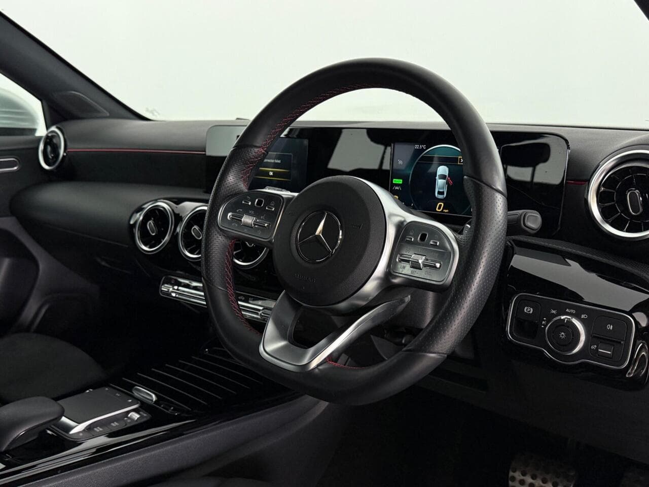 Mercedes-Benz A Class thumbnail Interior Front