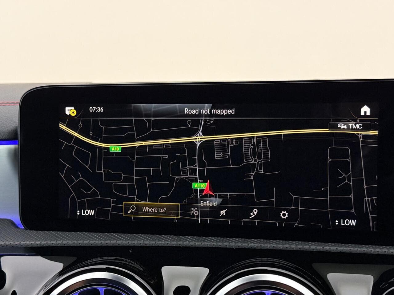 Mercedes-Benz CLA thumbnail Infotainment System