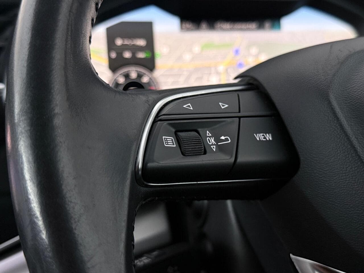 Audi Q7 thumbnail Misc Controls