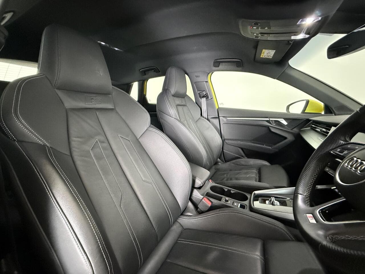 Audi A3 thumbnail Seat Driver