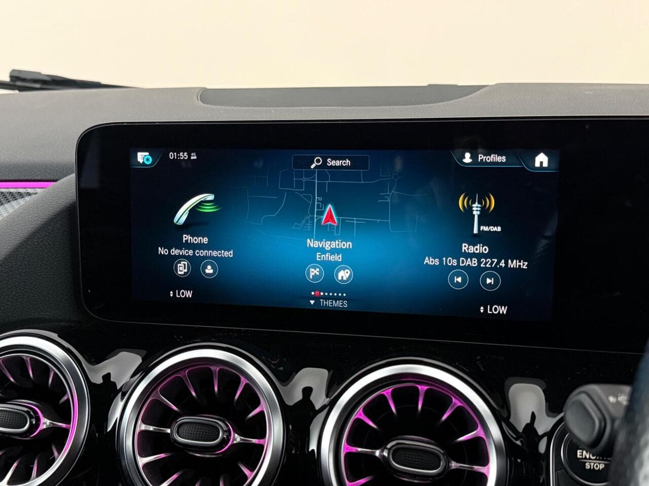 Mercedes-Benz GLA thumbnail Infotainment System