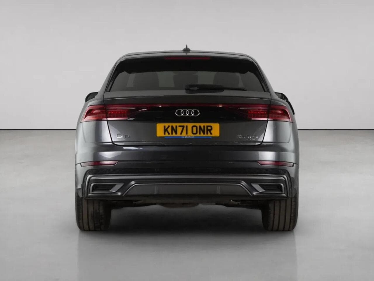 Audi Q8 thumbnail Rear