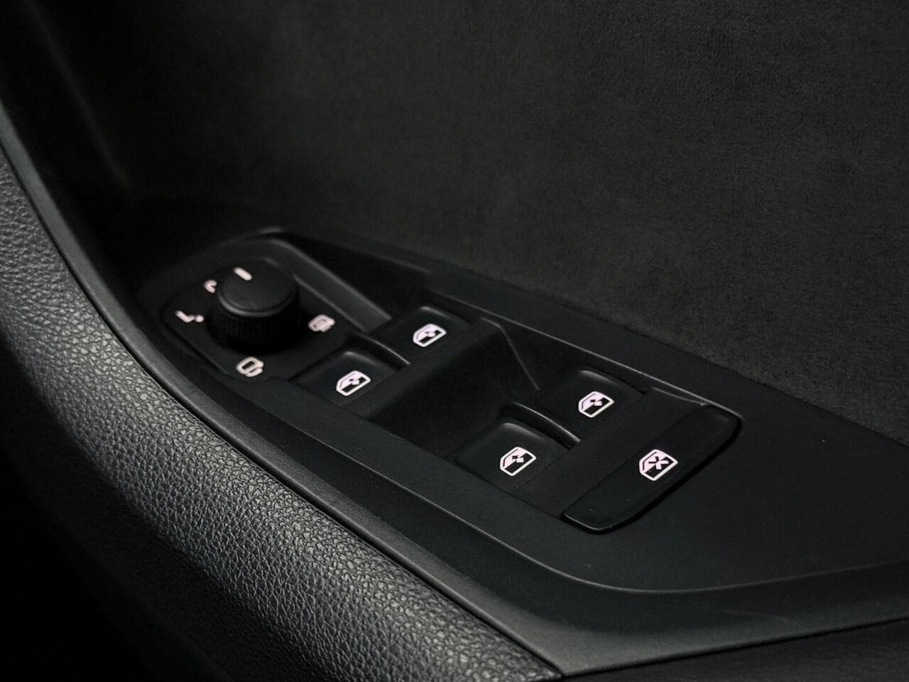 Skoda Kodiaq thumbnail Misc Controls