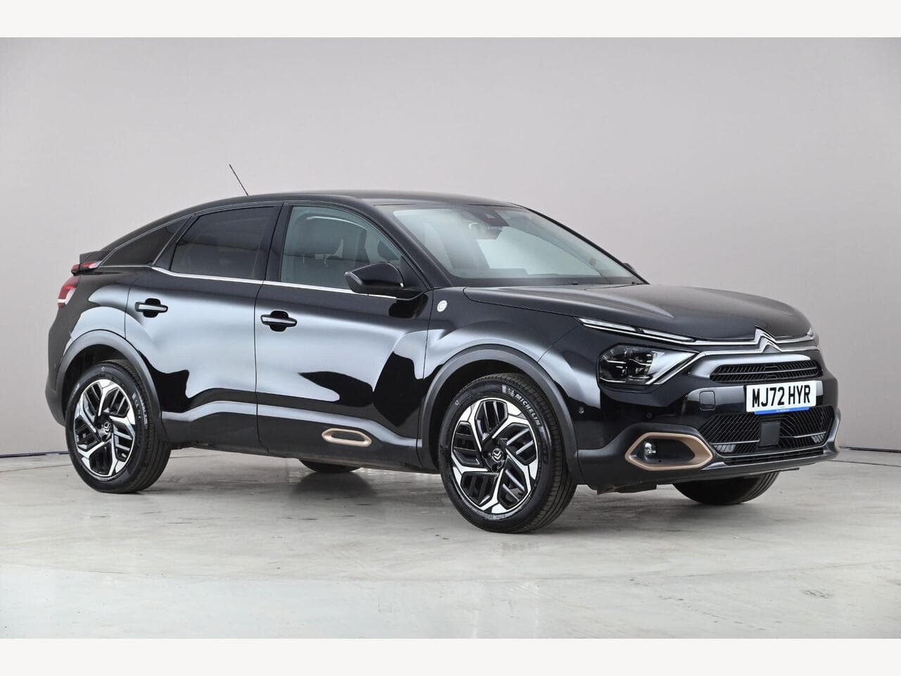Citroen C4 - Citroen C4 1.2 PureTech C-Series Edition Euro 6 (s/s) 5dr