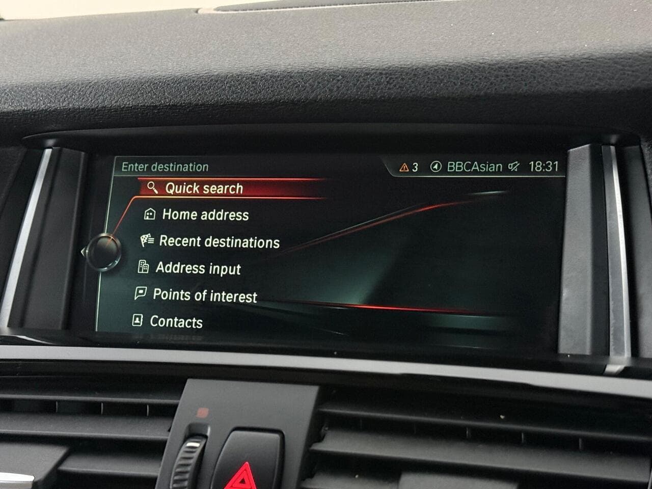 BMW X4 thumbnail Infotainment System