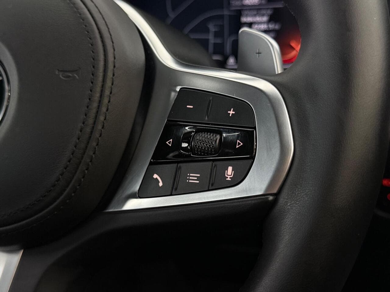 BMW 3 Series thumbnail Misc Controls