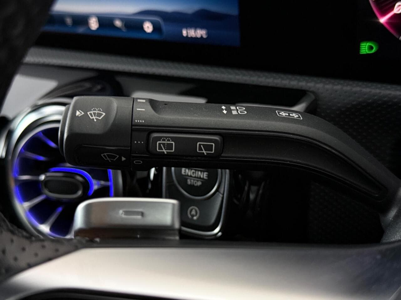 Mercedes-Benz CLA thumbnail Misc Controls