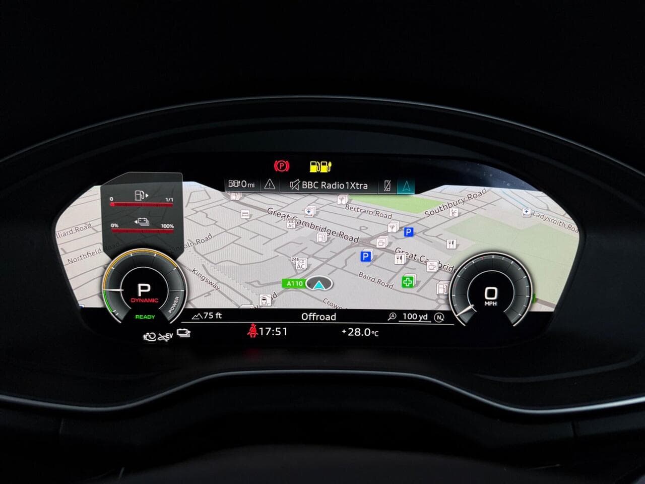 Audi Q5 thumbnail Driver Instruments