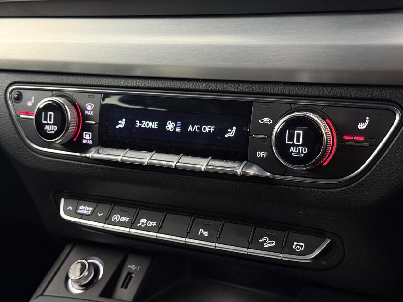 Audi Q5 thumbnail Misc Controls