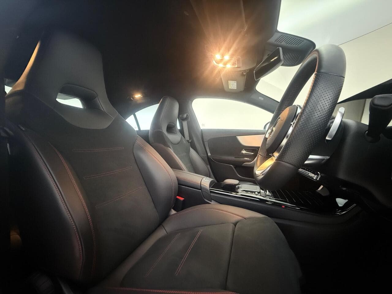 Mercedes-Benz CLA thumbnail Seat Driver