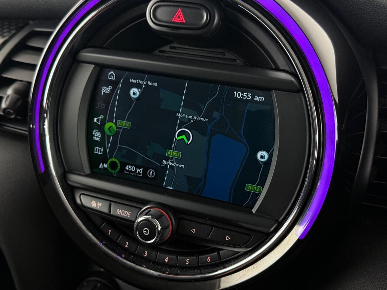 MINI Hatch thumbnail Infotainment System
