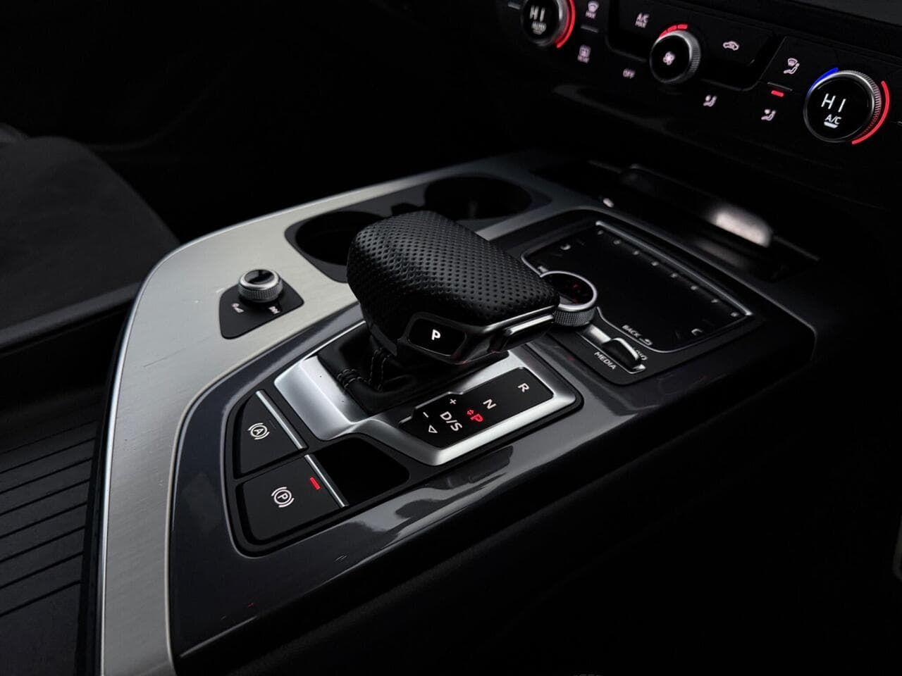 Audi Q7 thumbnail Inconclusive