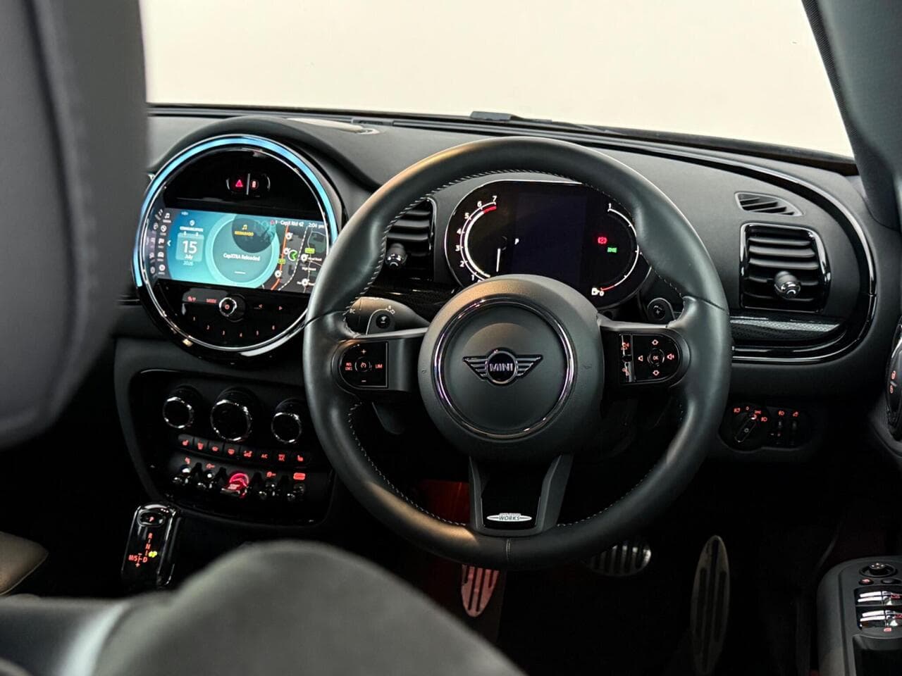 MINI Clubman thumbnail Steering Wheel
