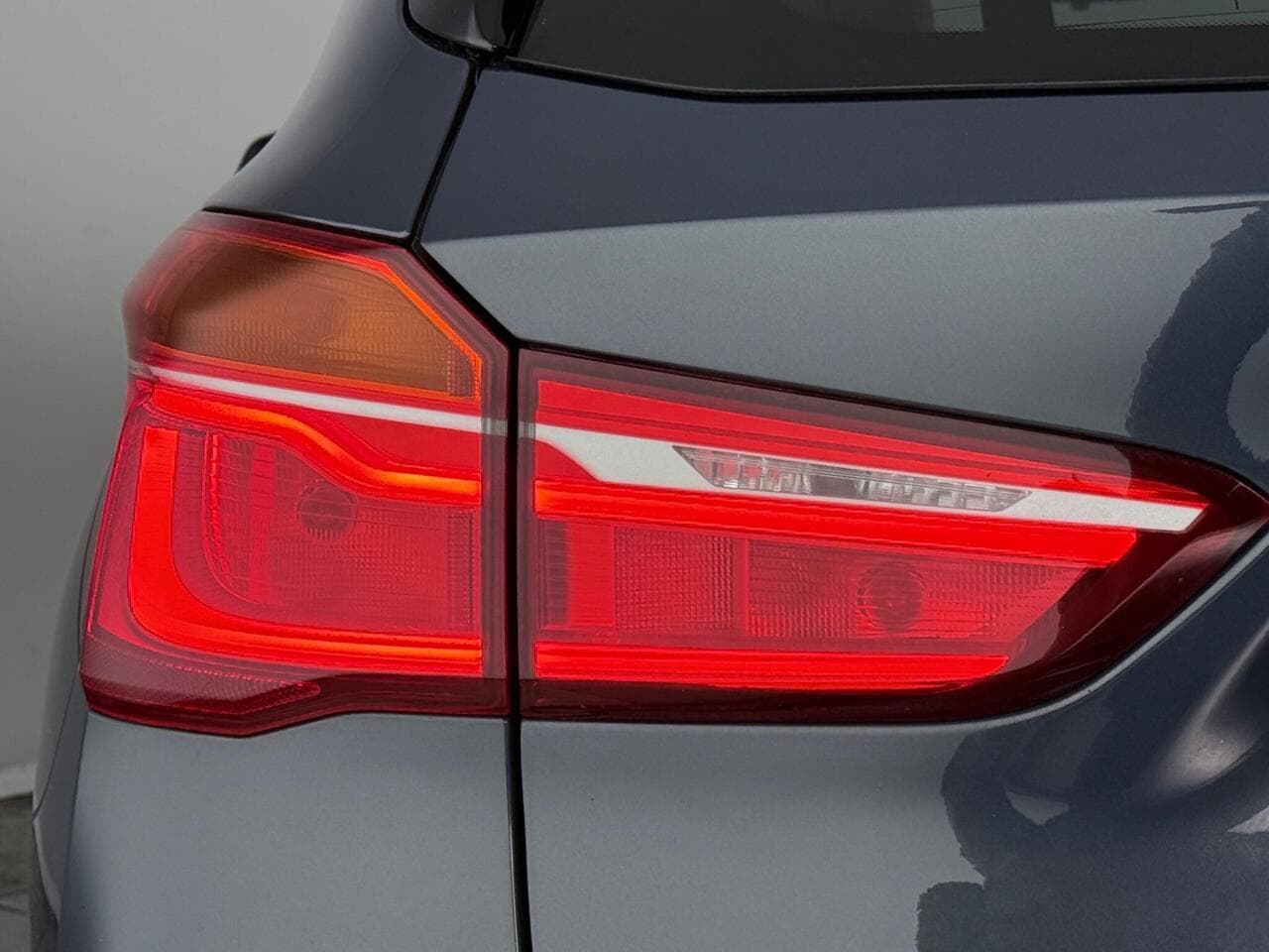 BMW X1 thumbnail Lights Rear