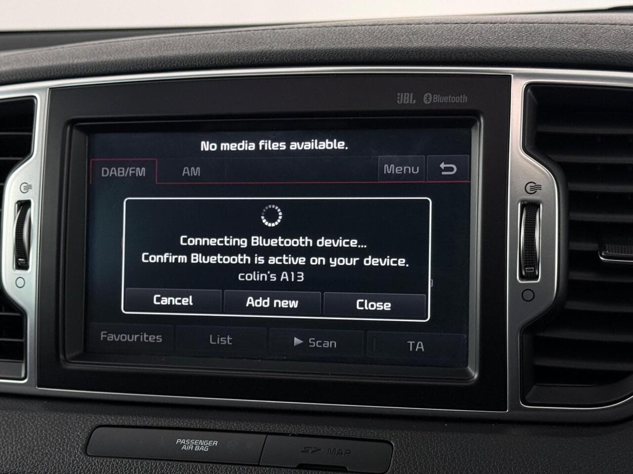 Kia Sportage thumbnail Infotainment System