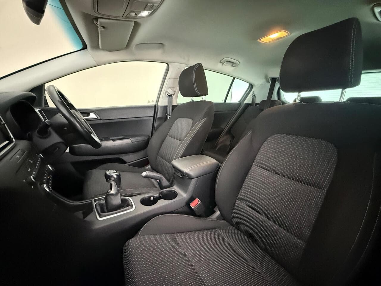 Kia Sportage thumbnail Seat Front Passenger