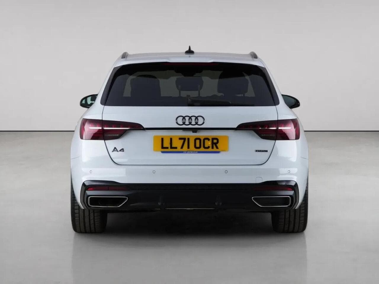 Audi A4 Avant thumbnail Rear