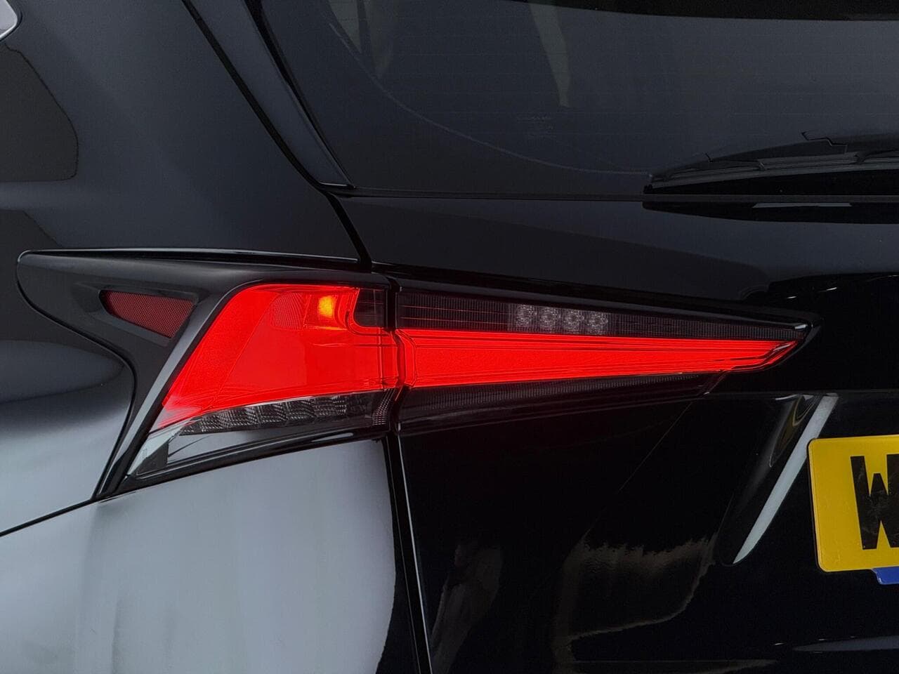 Lexus NX thumbnail Lights Rear