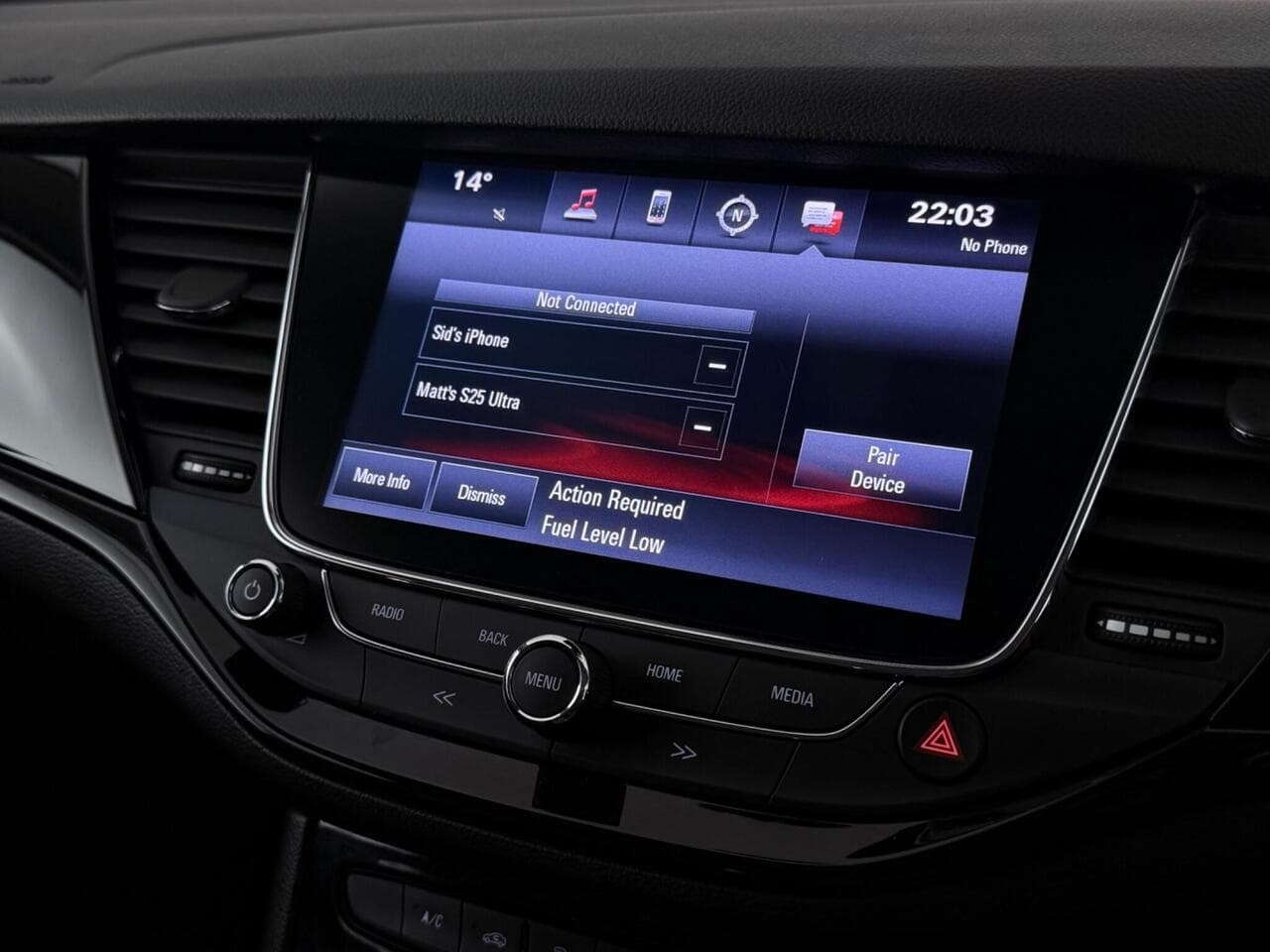 Vauxhall Astra thumbnail Infotainment System