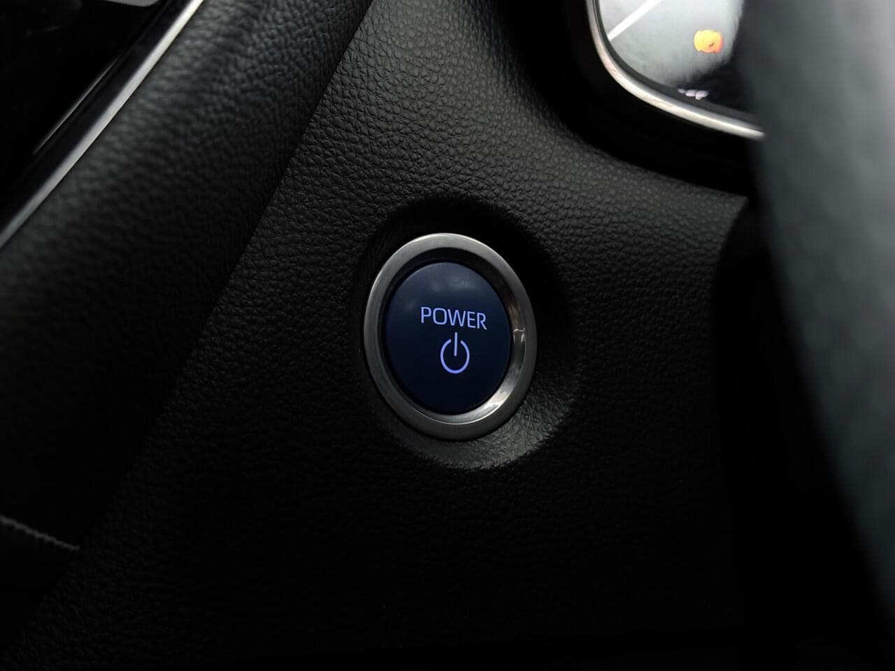 Toyota Corolla thumbnail Misc Controls
