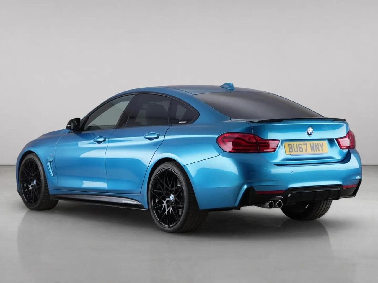 BMW 4 Series Gran Coupe thumbnail Rear Left