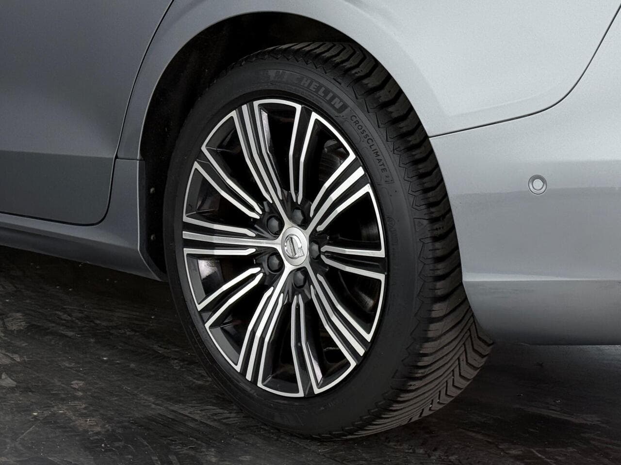 Volvo V60 thumbnail Wheel