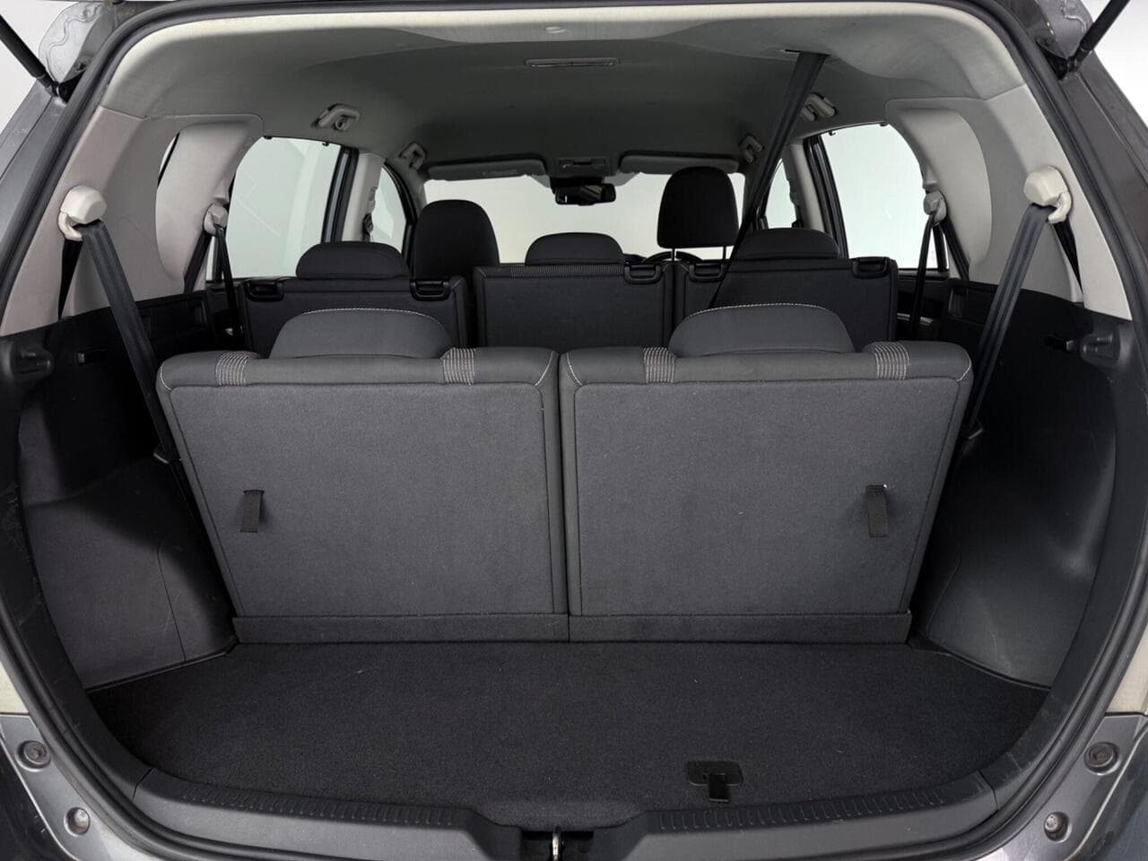 Toyota Verso thumbnail Boot