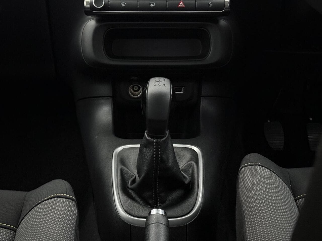 Citroen C3 thumbnail Interior Front