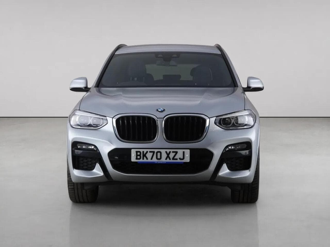BMW X3 thumbnail Front