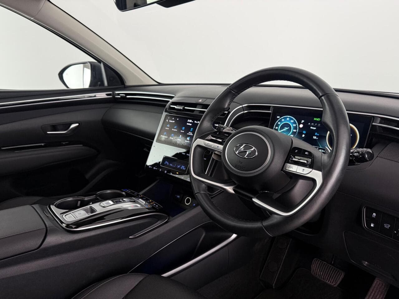 Hyundai TUCSON thumbnail Interior Front
