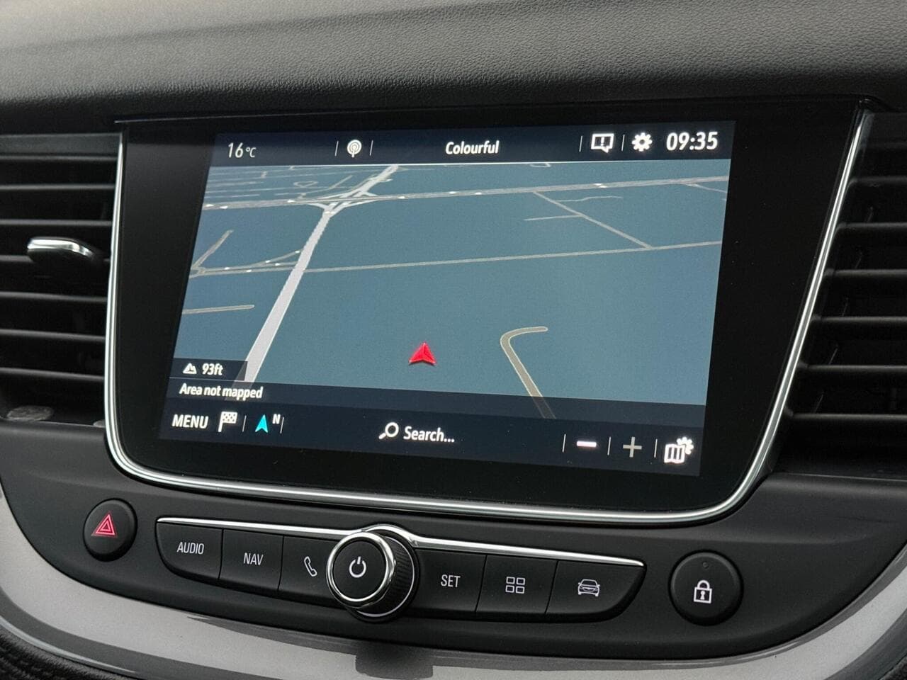 Vauxhall Grandland X thumbnail Infotainment System