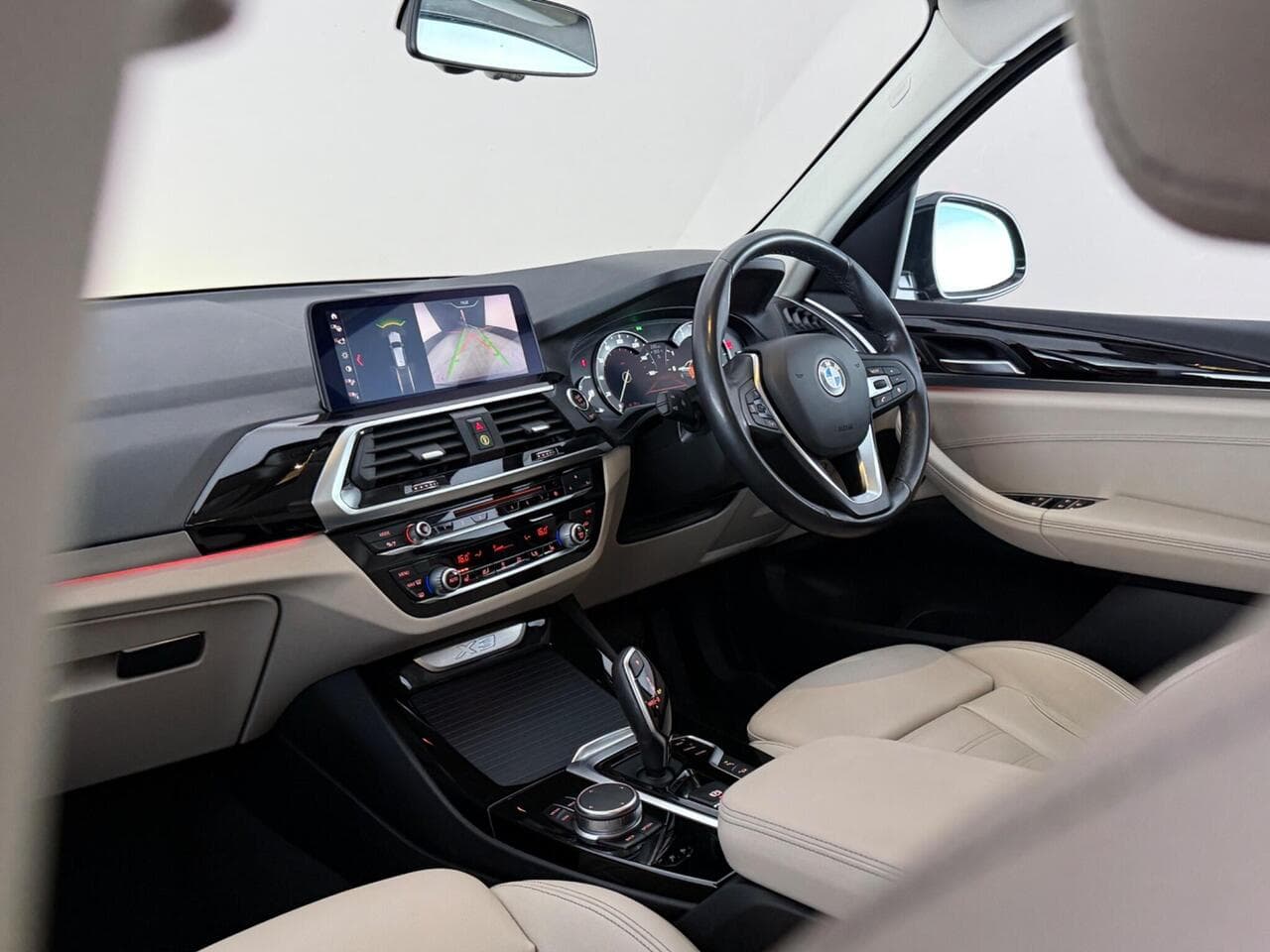 BMW X3 thumbnail Interior Front