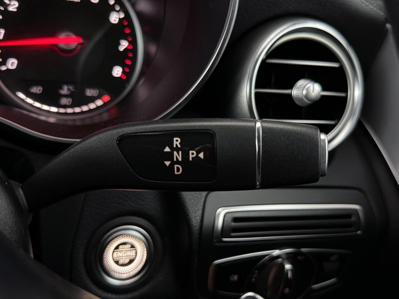 Mercedes-Benz C Class thumbnail Misc Controls