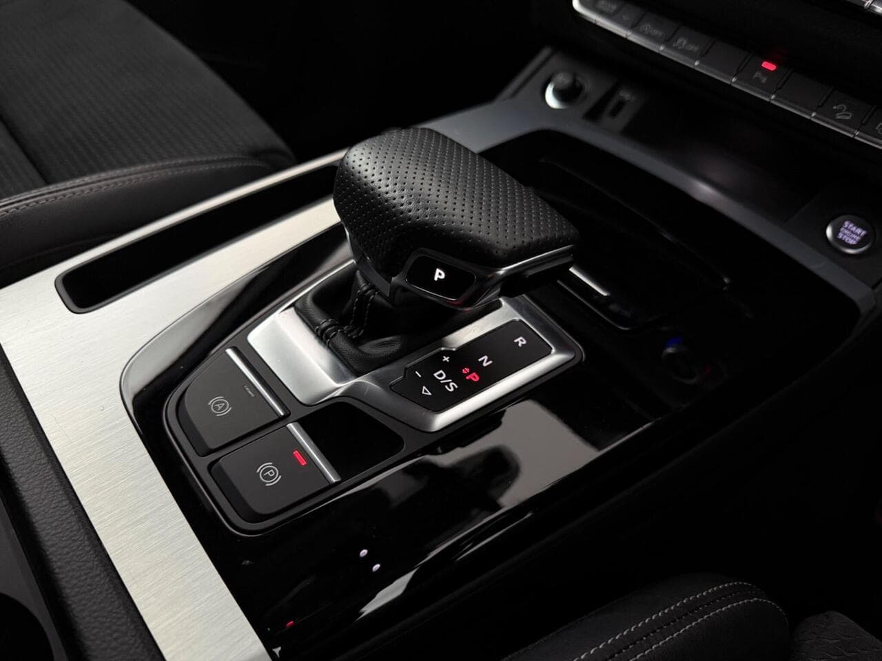 Audi Q5 thumbnail Misc Controls