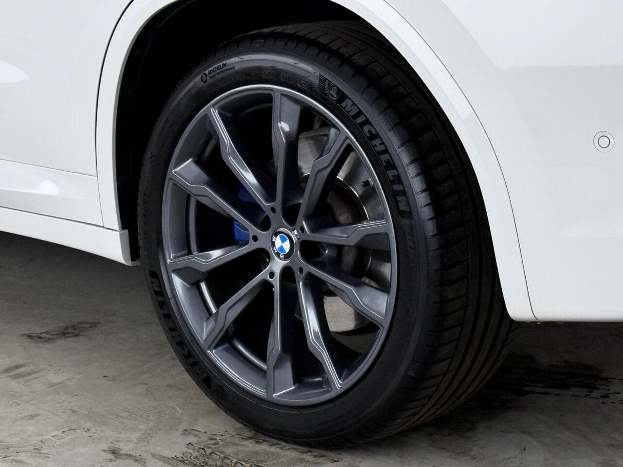 BMW X3 thumbnail Wheel