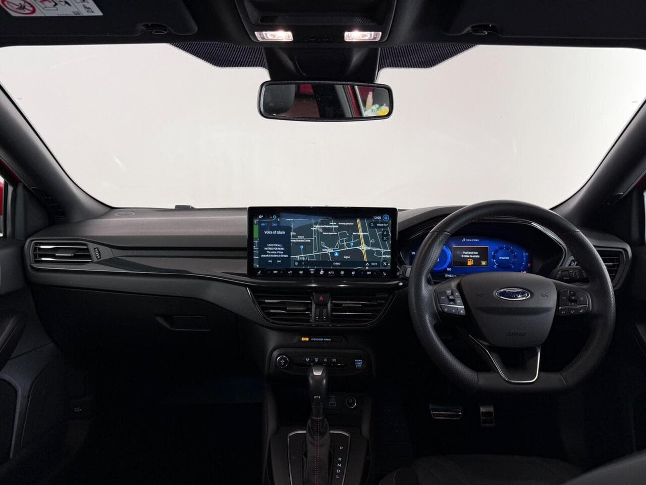 Ford Focus thumbnail Interior Front