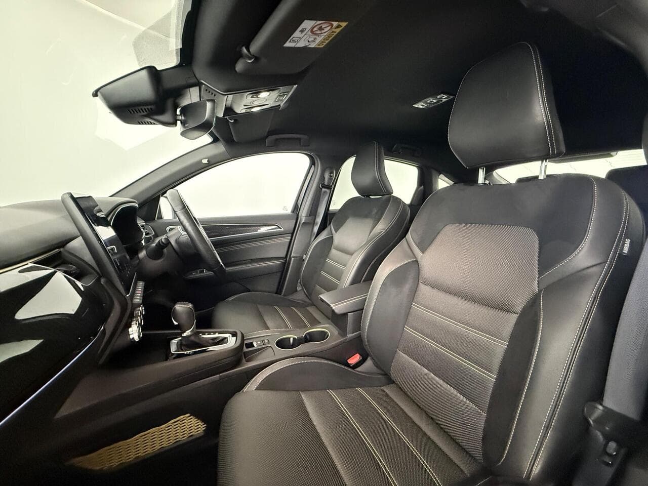 Renault Arkana thumbnail Seat Front Passenger