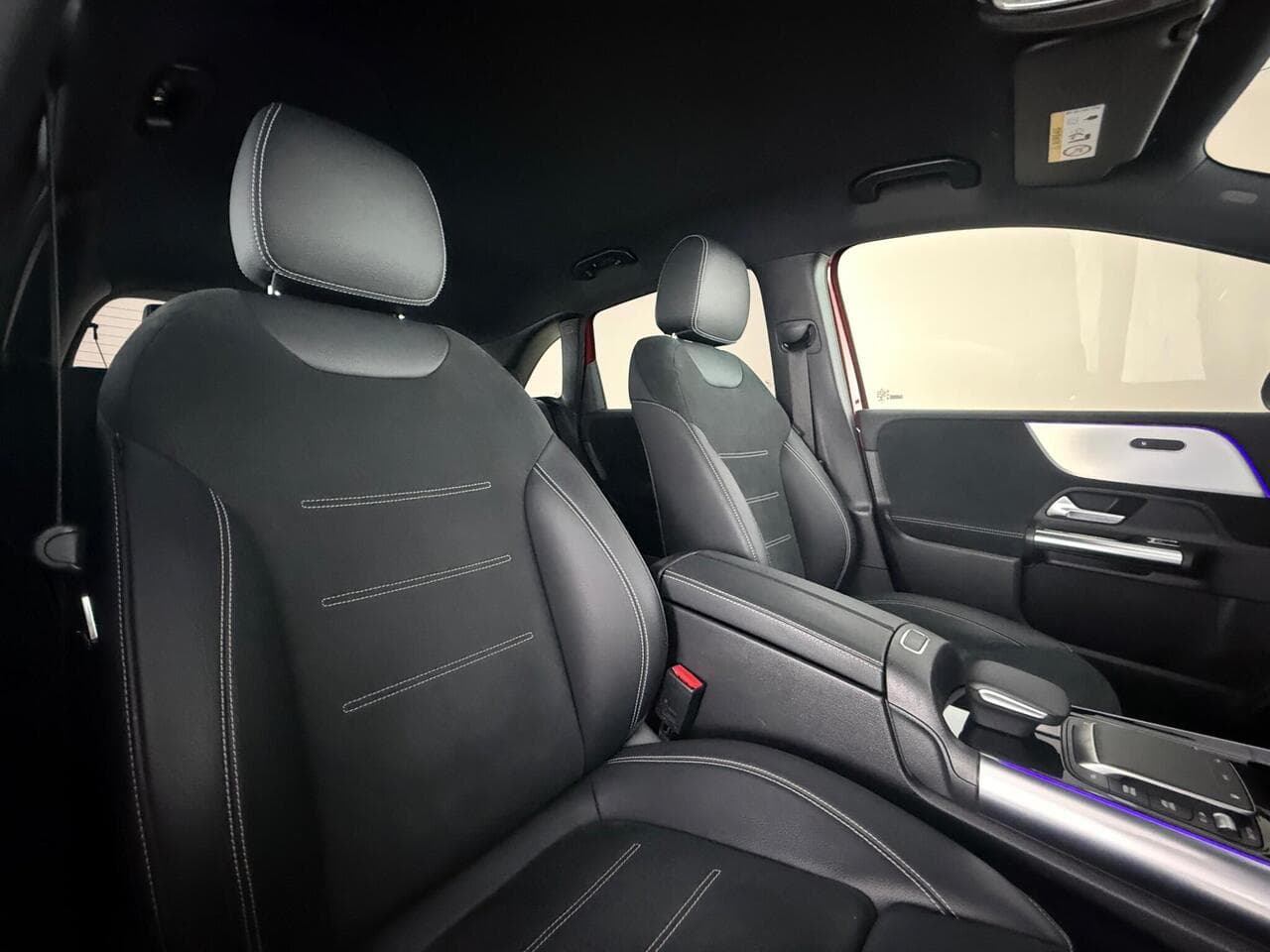 Mercedes-Benz B Class thumbnail Seat Driver