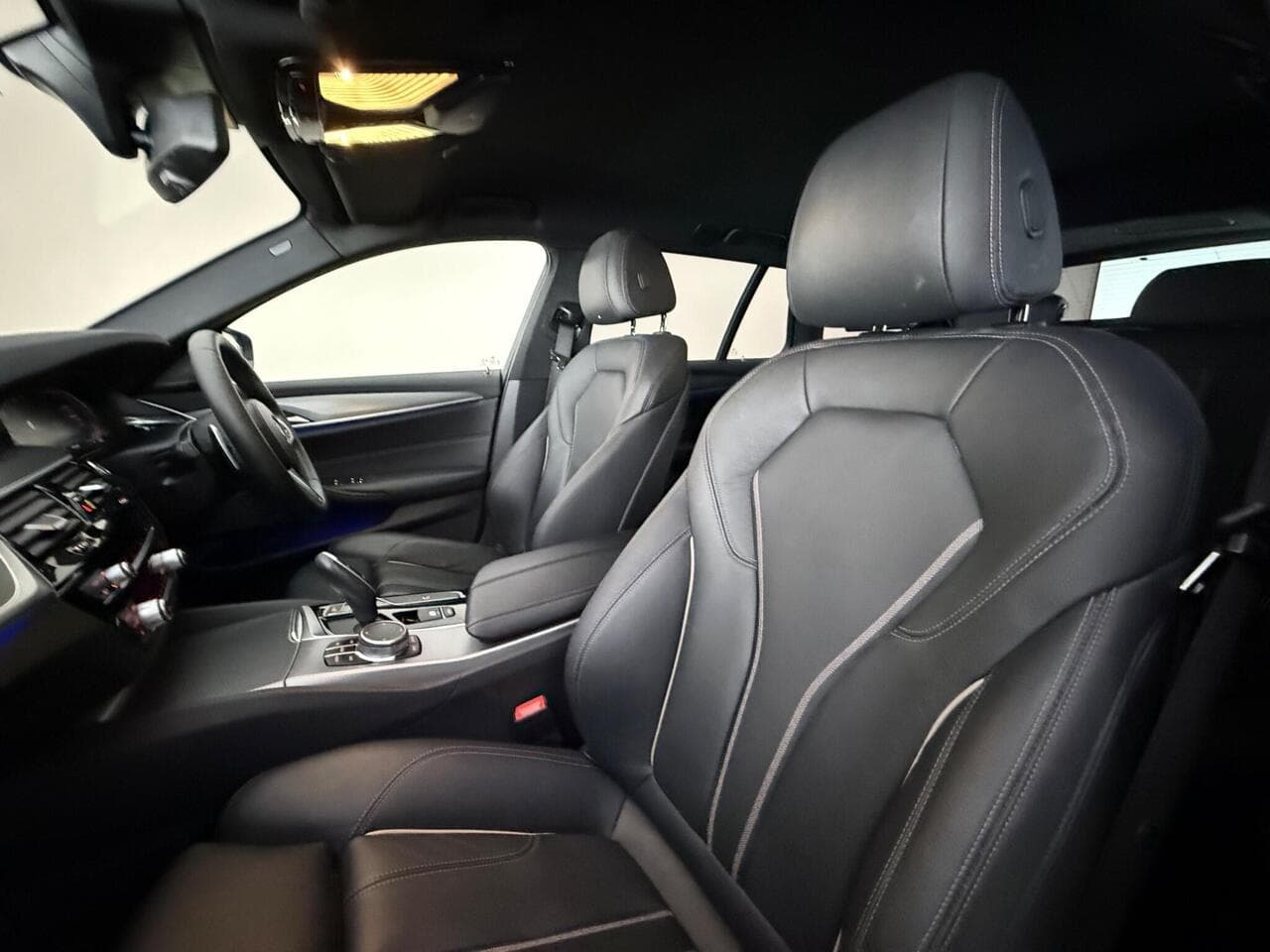 BMW 5 Series thumbnail Seat Front Passenger