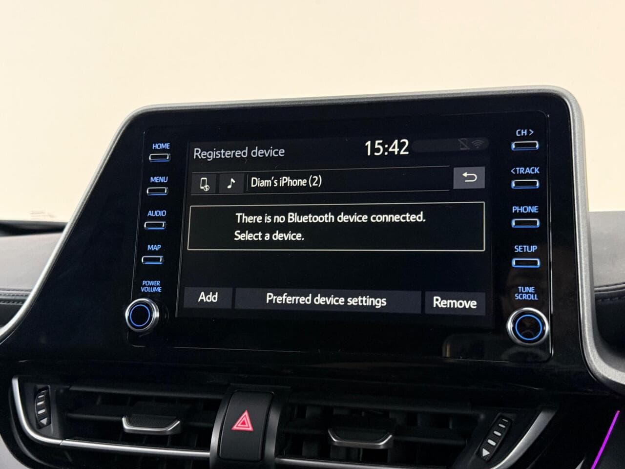 Toyota C-HR thumbnail Infotainment System