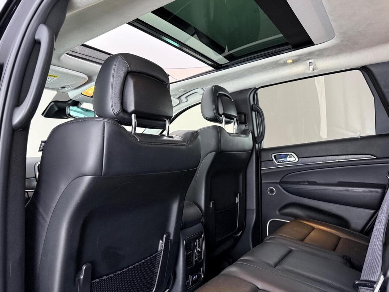 Jeep Grand Cherokee thumbnail Seat Front Passenger