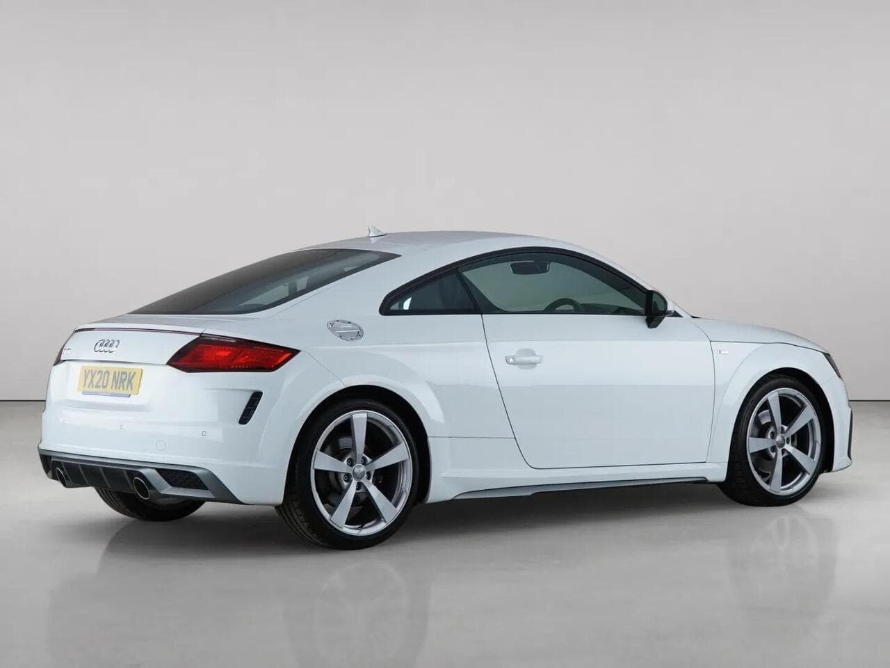 Audi TT thumbnail Rear Right