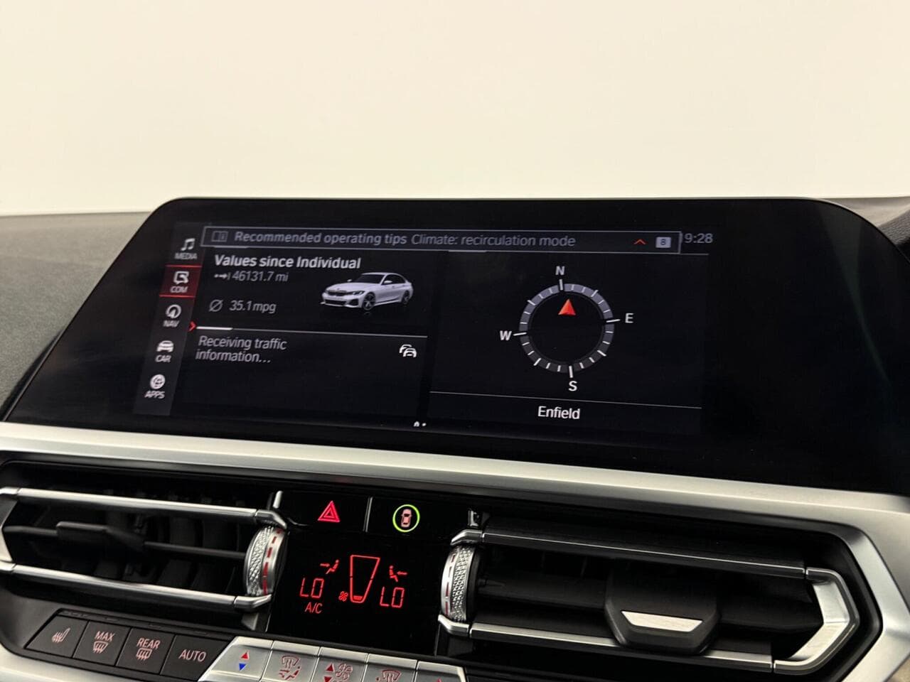 BMW 3 Series thumbnail Infotainment System